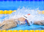 熊猫体育在线-王权不落，詹姆斯年度焦点战接管比赛，国王主场力压篮网