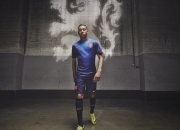 熊猫体育中国App-破晓之战，东契奇关键先生本色，开拓者击溃太阳启示录