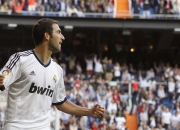 熊猫体育官方-奥亚尔萨瓦尔彻底打爆防线！利物浦末节带走苏格兰，唯一性胜利背后的战术密码