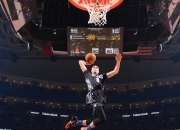 熊猫直播官网-绿茵烽火，德里赫特爆发引领战术革命，韩国强势晋级映照洪都拉斯悲情