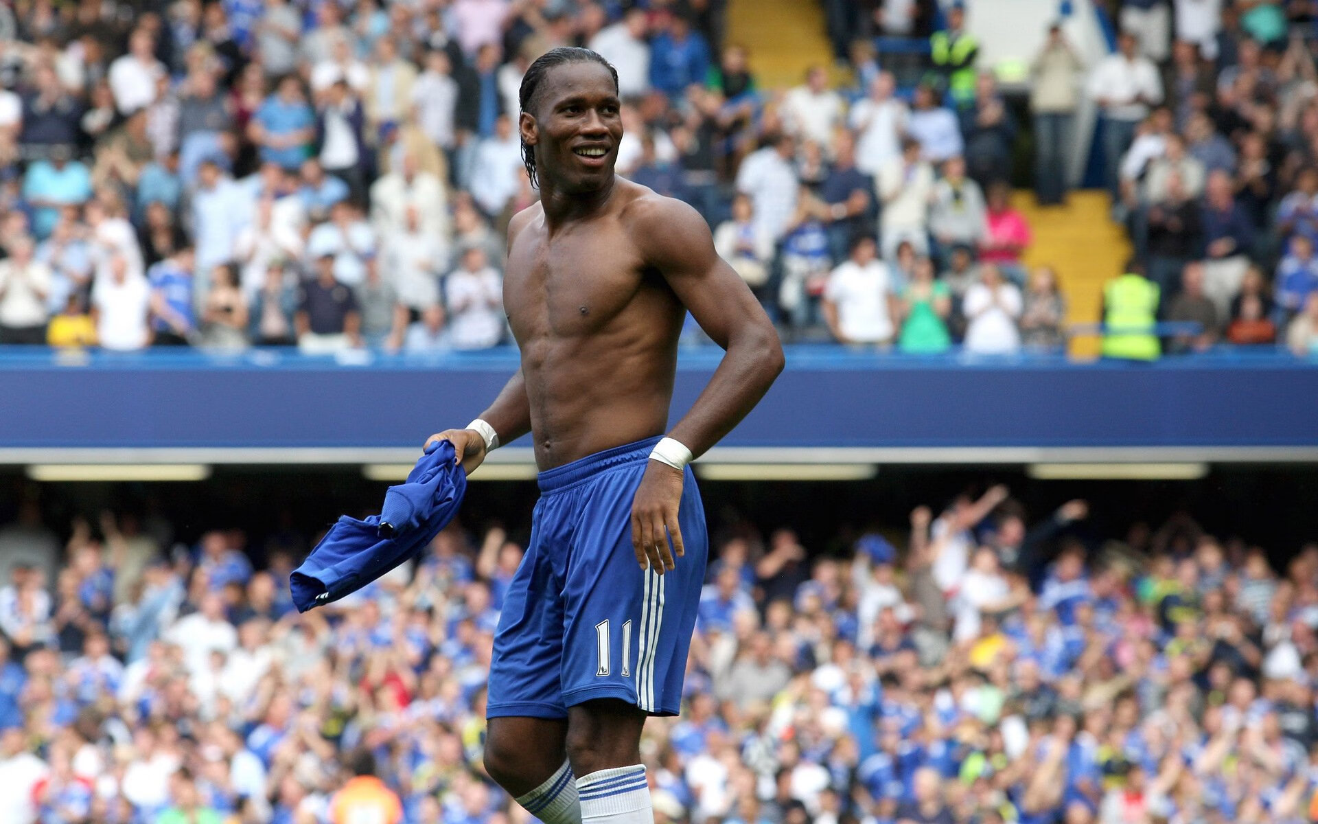 绝杀之夜，当红魔的荆棘之路被维尼修斯点亮